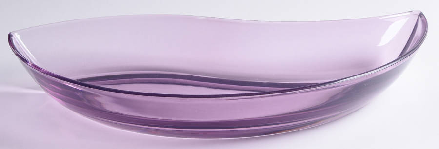 New Wave Move 11" Mauve Oval Bowl by Villeroy & Boch-1