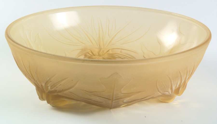 Amber (France) 8" Thistle Bowl by Verlys-France-1