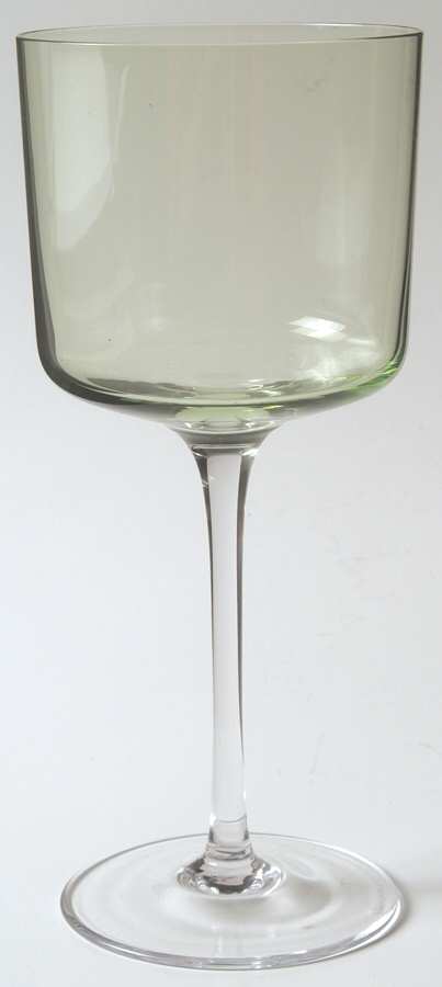 Cascara Green Water Goblet by Villeroy & Boch-1