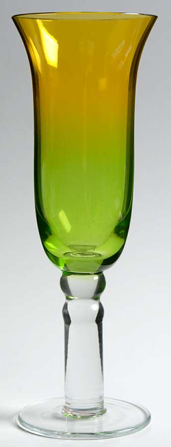 Horizon Fluted Champagne by Vietri-1