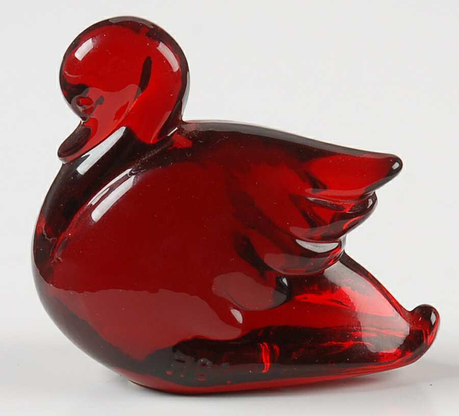 Heisey Animals & Figurines Ruby Cygnet by Viking-1