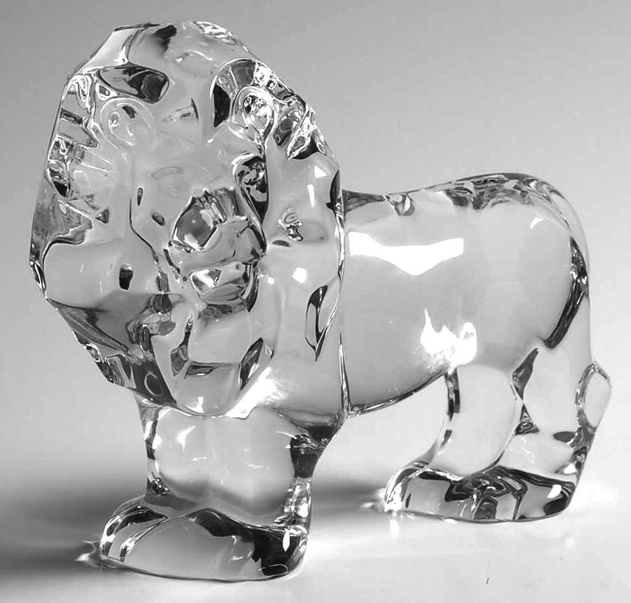 Animals & Figurines Lion by Val St Lambert-1