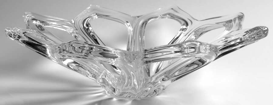 Giftware 15" Centerpiece by Vannes Le Chatel-1
