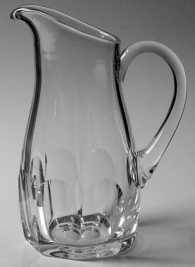 Evora (Cut) 36 Oz Pitcher by Vista Alegre-1