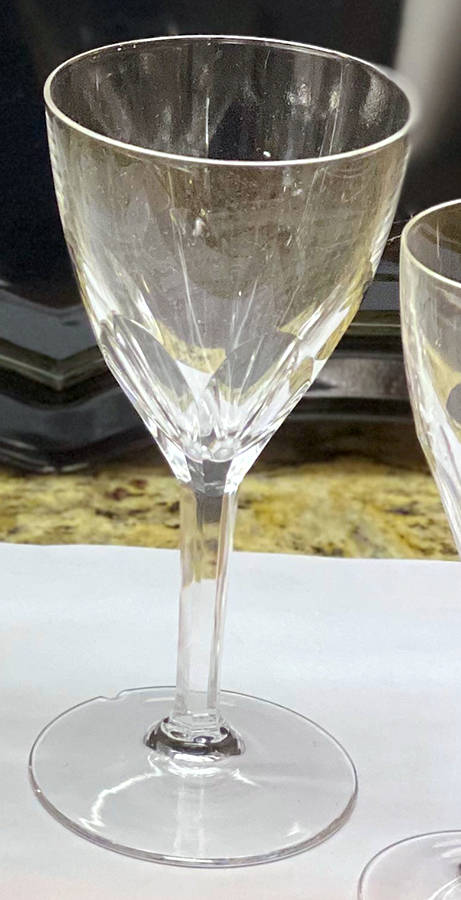 VAS96 Wine Glass by Val St Lambert-1