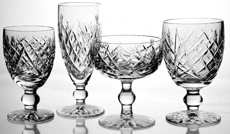 Donegal (Cut) 4 Piece Place Setting by Waterford Crystal-1