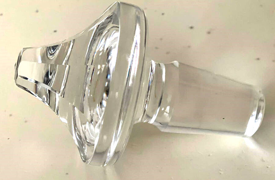 Maeve (Cut) Stopper for Wine Decanter by Waterford Crystal-1