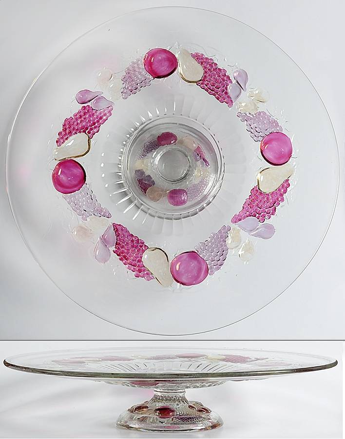 Della Robbia Flashed Flat Edge Cake Stand by Westmoreland-1