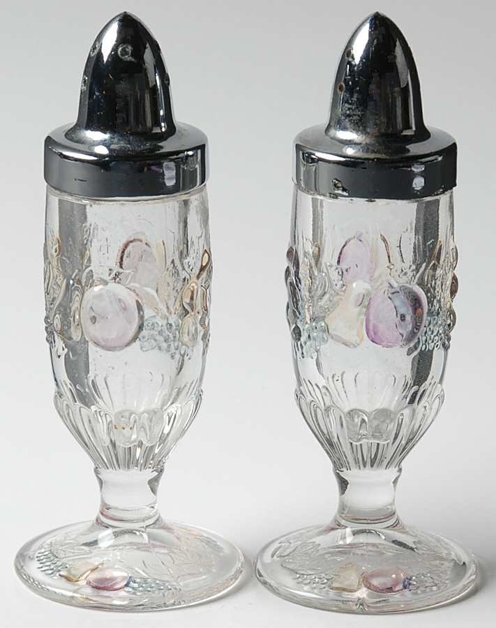 Della Robbia Flashed Footed Shaker Set & Metal Lids by Westmoreland-1
