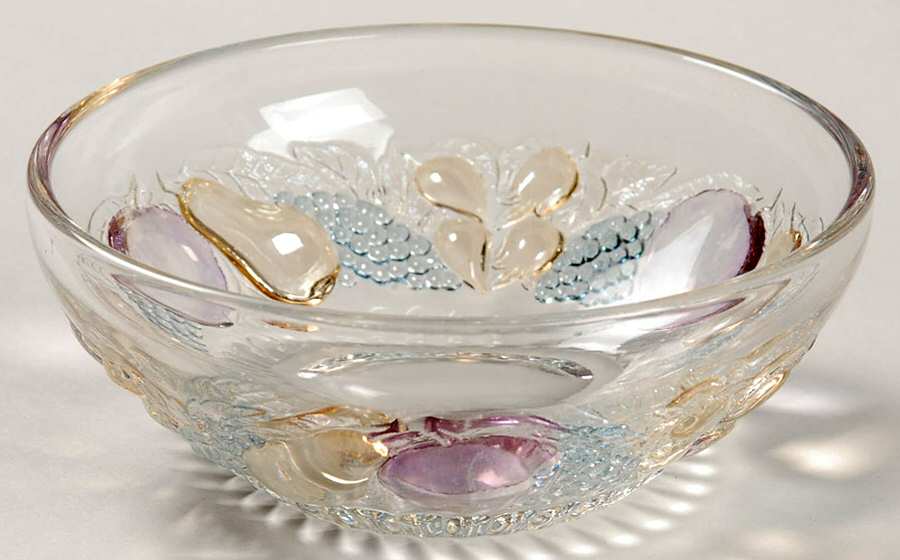 Della Robbia Flashed Finger Bowl by Westmoreland-1