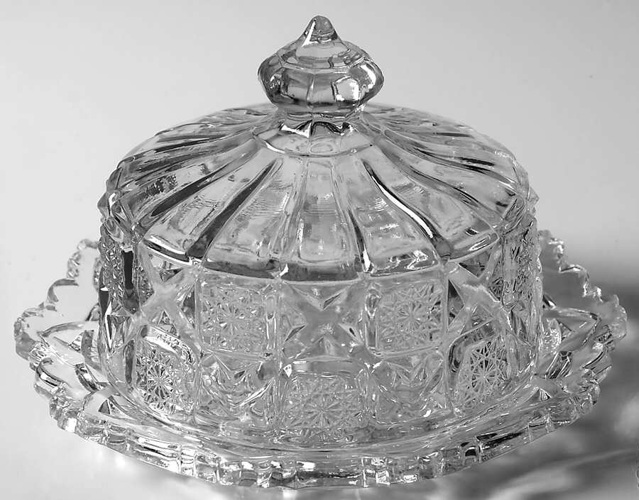 Old Quilt Clear Cheese Dish & Lid by Westmoreland-1