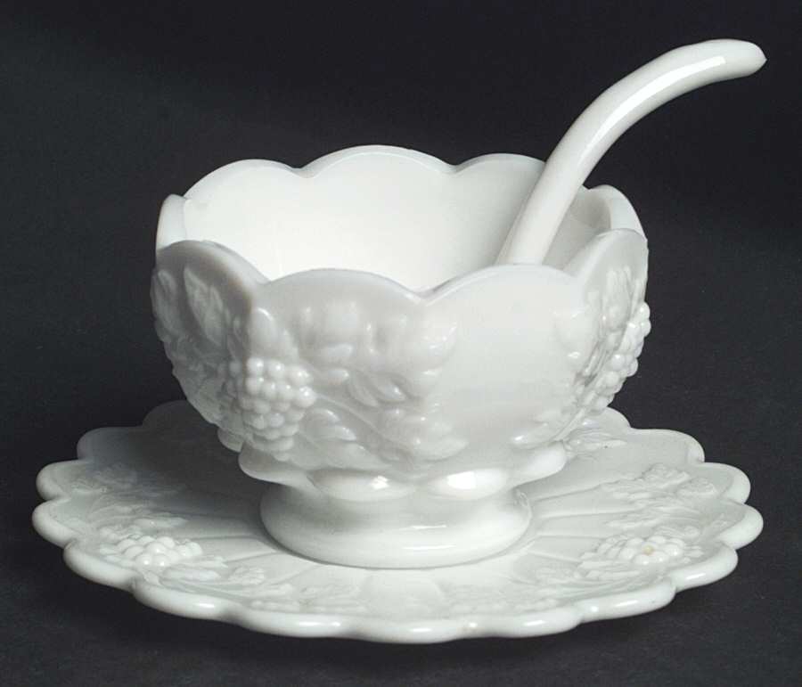 Paneled Grape Milk Glass (3 Piece) Mayonnaise Cocktail Set by Westmoreland-1