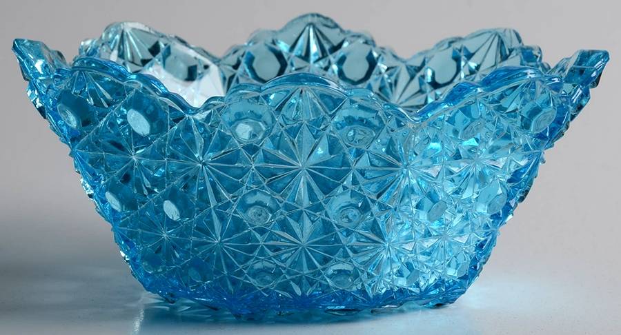 Daisy and Button Blue 5" Round Bowl by L G Wright Glass-1