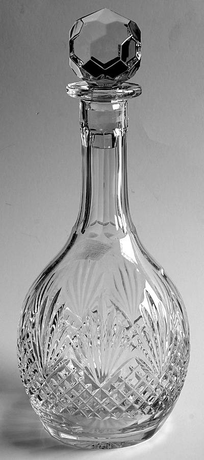 Majesty Wine Decanter & Stopper by Wedgwood-1