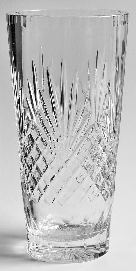 Majesty 9" Flower Vase by Wedgwood-1