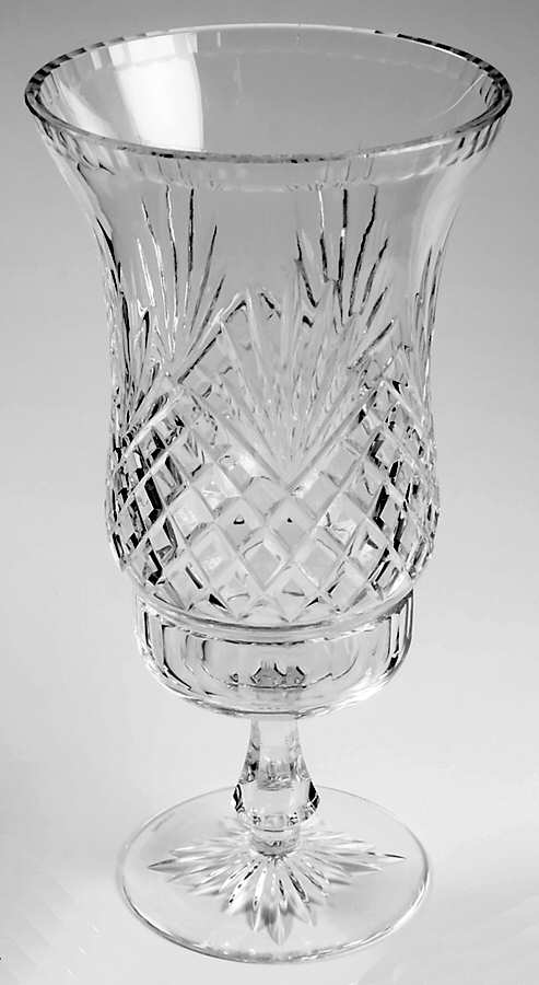 Majesty Hurricane Lamp & Globe by Wedgwood-1