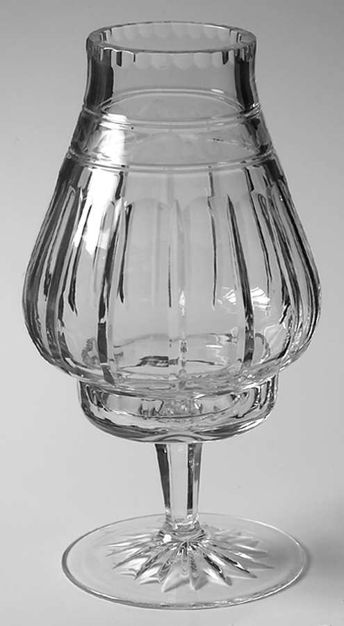 Monarch Hurricane Lamp & Globe by Wedgwood-1