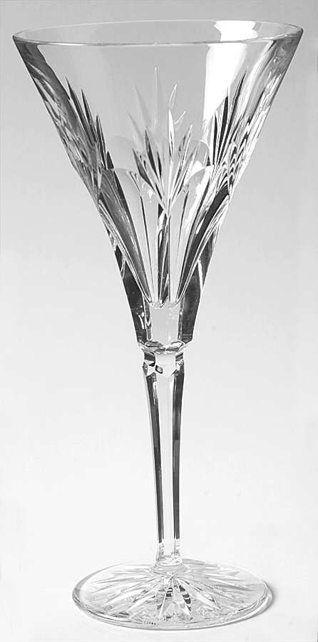 Ashleigh (Cut Starburst Foot) Water Goblet by Waterford Crystal-1