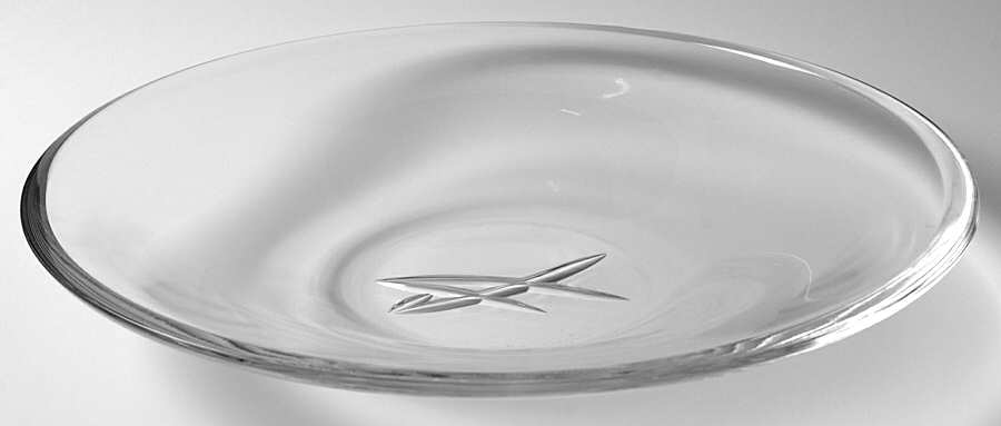 Signature 13" Round Platter by Waterford Crystal-1
