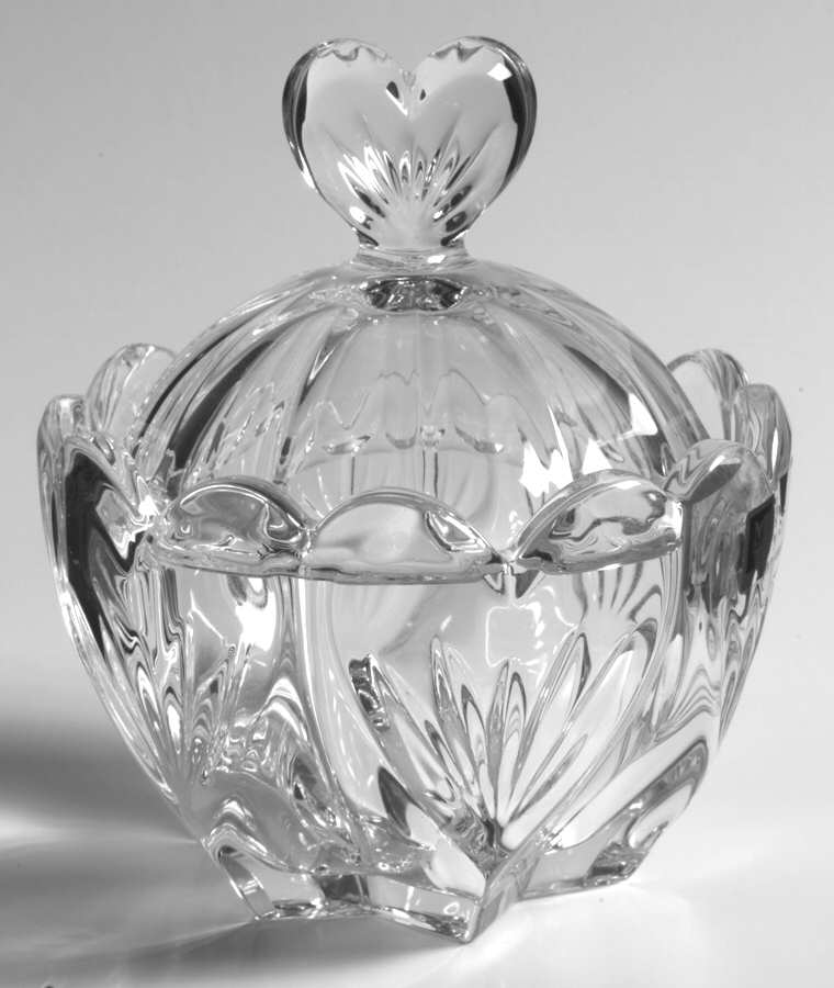 Sweet Memories Round Box & Lid by Waterford Crystal-1