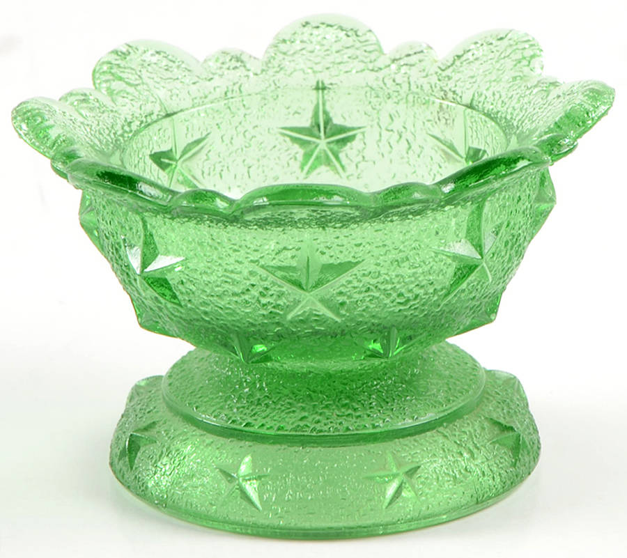 Stippled Star Green Salt Dip by L G Wright Glass-1