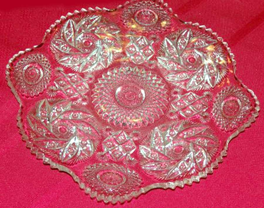 Buzz Star Clear Sandwich Plate by Westmoreland-1