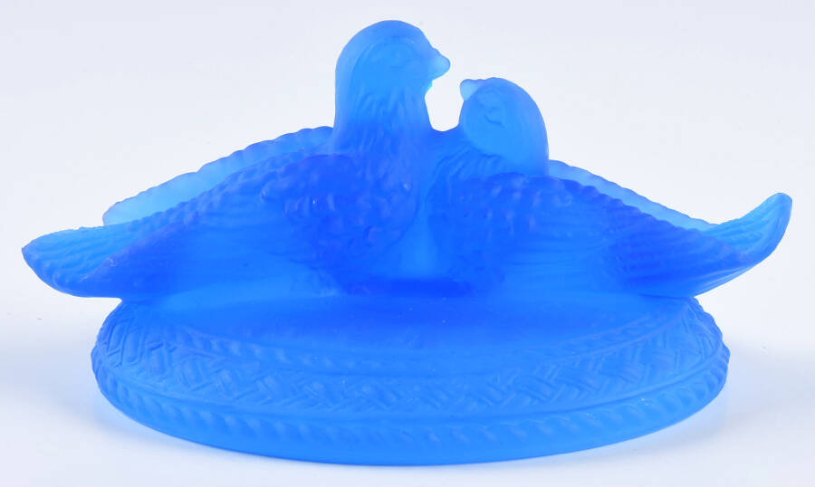 Animals & Figurines #LB-1 Lovebirds Dish-Lid by Westmoreland-1