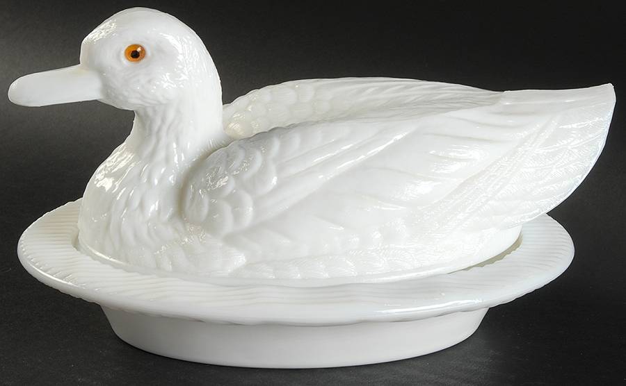 Animals & Figurines Oval Covered Duck Dish by Westmoreland-1