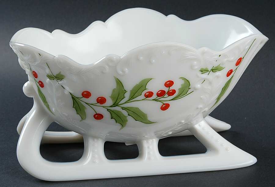 Animals & Figurines Large Sleigh Bowl by Westmoreland-1
