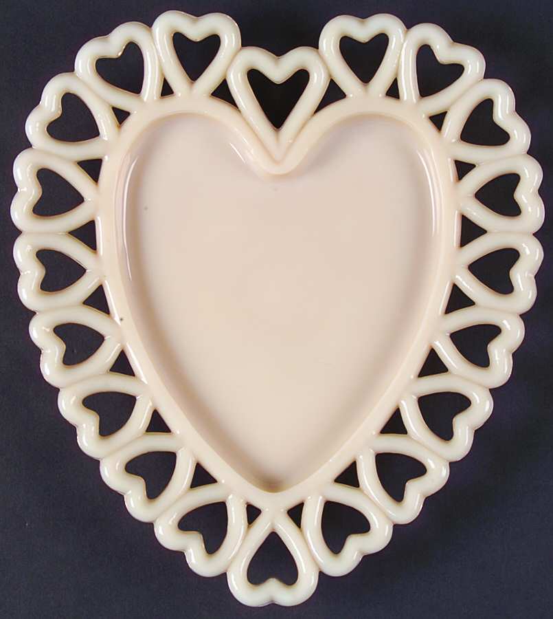 Hearts Almond 8" Decorative Plate by Westmoreland-1