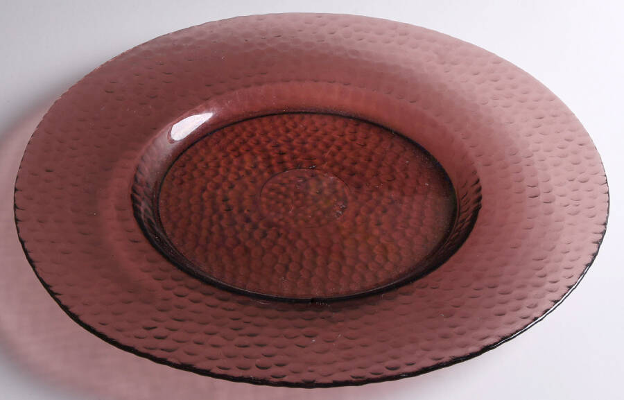 Honeycomb 13" Service Plate by Winterthur-1