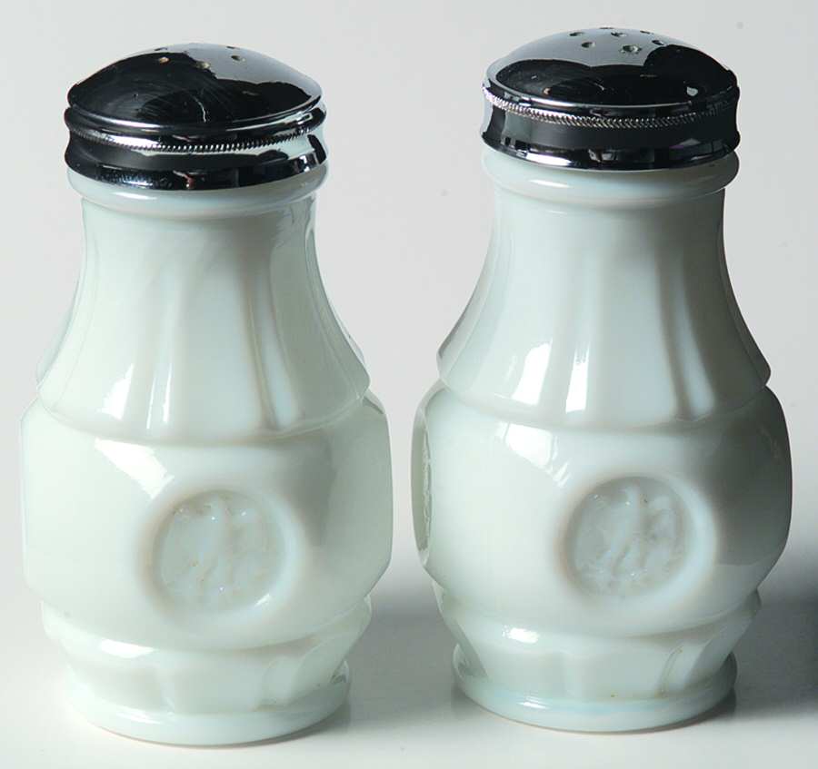 WHE1 Shaker Set w/Metal Lids by Wheaton-1