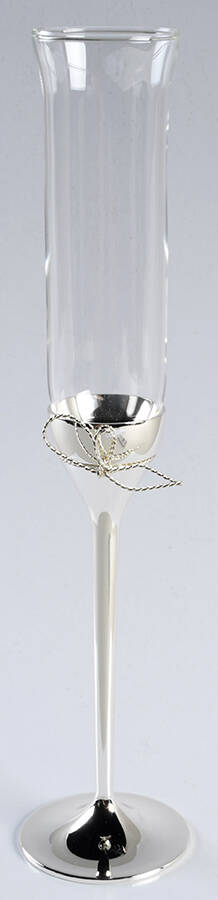 Love Knots Toasting Fluted Champagne by Wedgwood-1