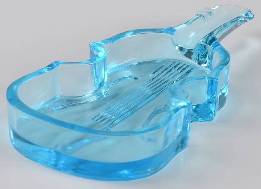 Animals & Figurines Violin Ashtray by L G Wright Glass-1