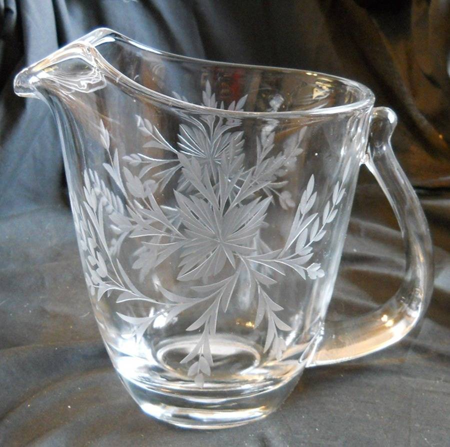 Oak 48 Oz Pitcher by Wabash Cutting -1