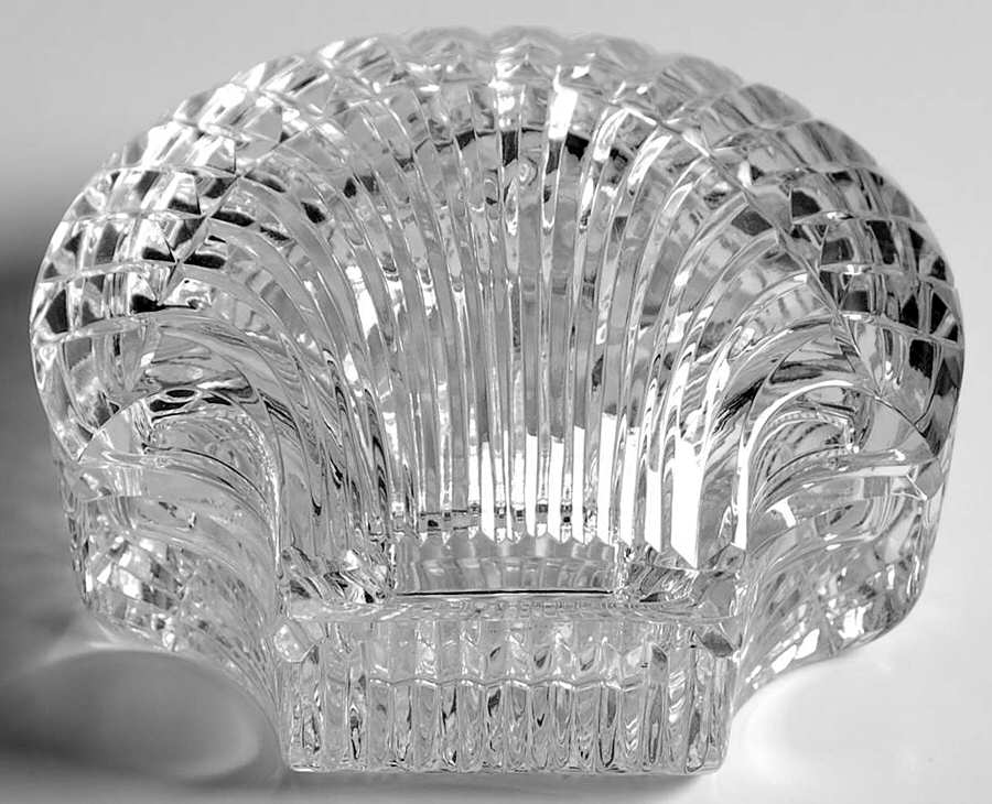 Boxes Shell Box and Lid by Waterford Crystal-1