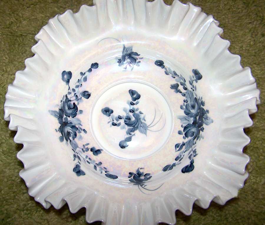 Holland Rose Wedding Bowl by L G Wright Glass-1