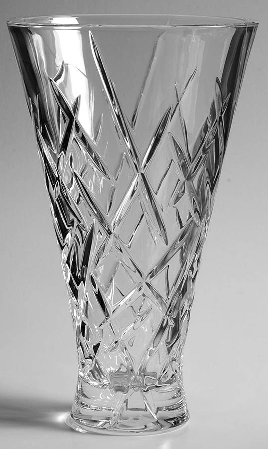 Duchesse Encore 10" Flower Vase by Wedgwood-1