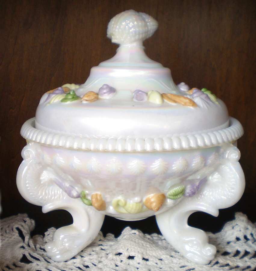 Argonaut Shell Pastel Candy Dish & Lid by Westmoreland-1