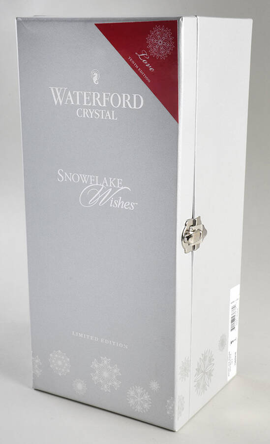 Snowflake Wishes Love Fluted Champagne Hinged Gift Box by Waterford Crystal-1