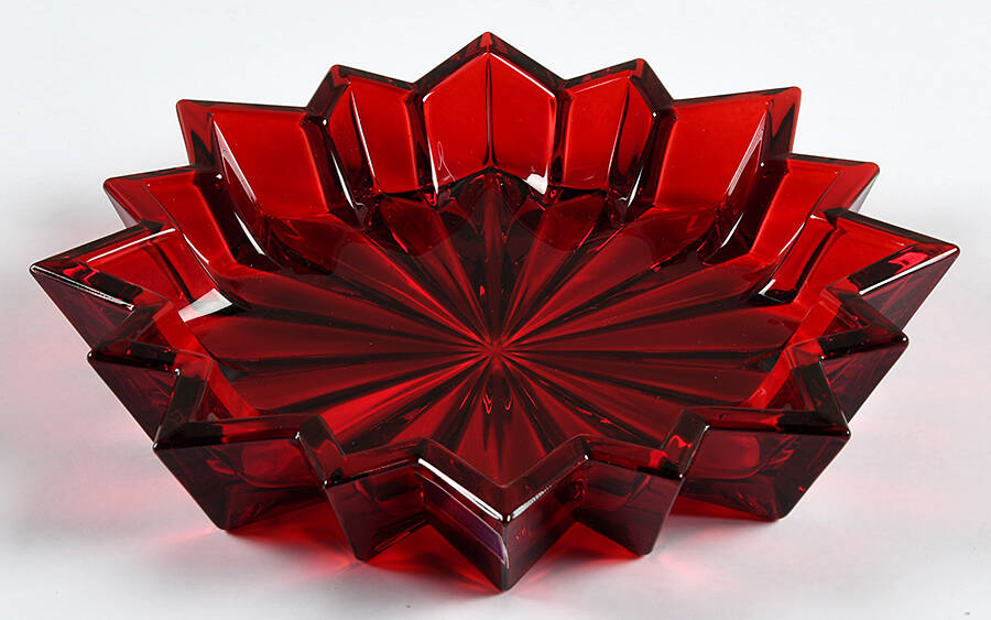 Giftware (Marquis Line) Star Shape Dish by Waterford Crystal-1