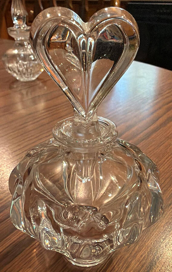 Giftware (Marquis Line) Perfume Bottle & Stopper by Waterford Crystal-1