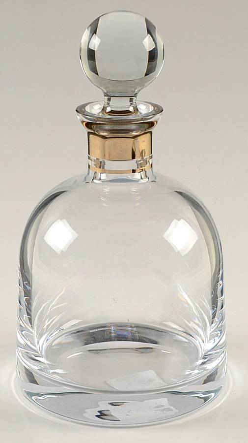 Elegance Decanter & Stopper by Waterford Crystal-1