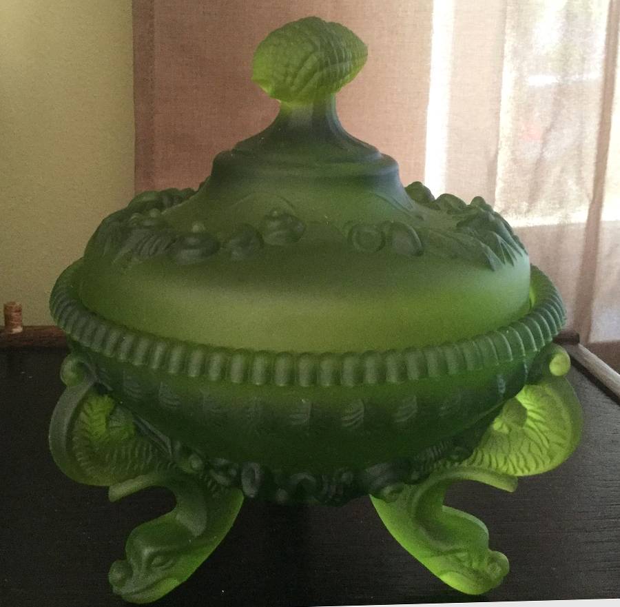 Argonaut Shell Green Mist (Satin) Candy Dish & Lid by Westmoreland-1