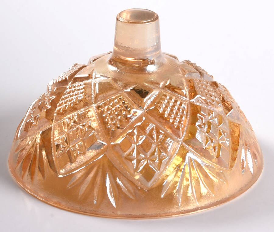 Thumbelina Honey Amber Carnival Lid for Child's Round Butter by Westmoreland-1