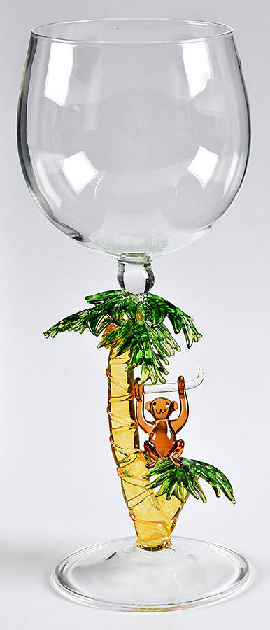 Sculptured Wine Glasses Wine by Yurana Crystal-1