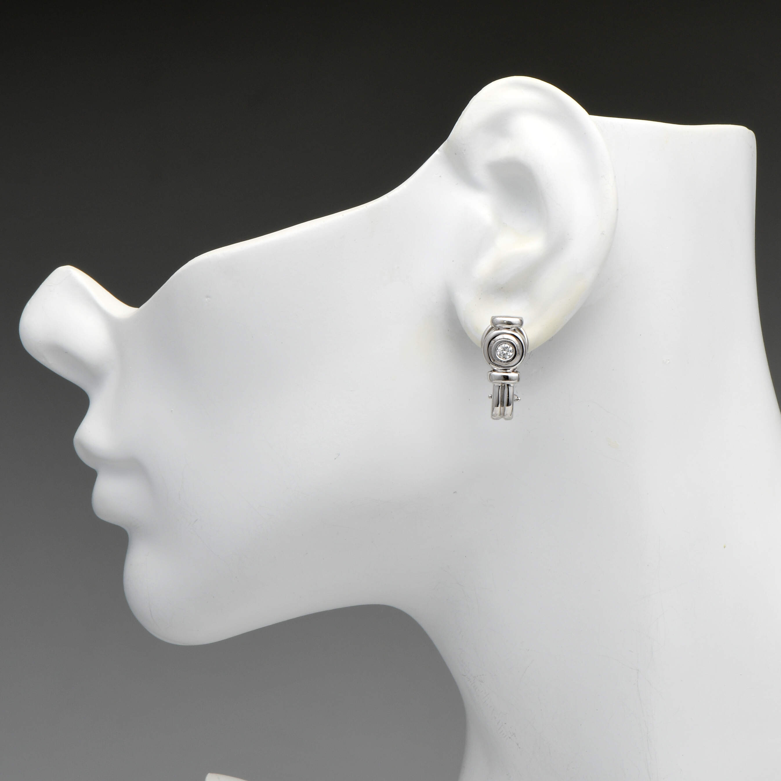 14KW Diamond(0.32) Column Earrings-3