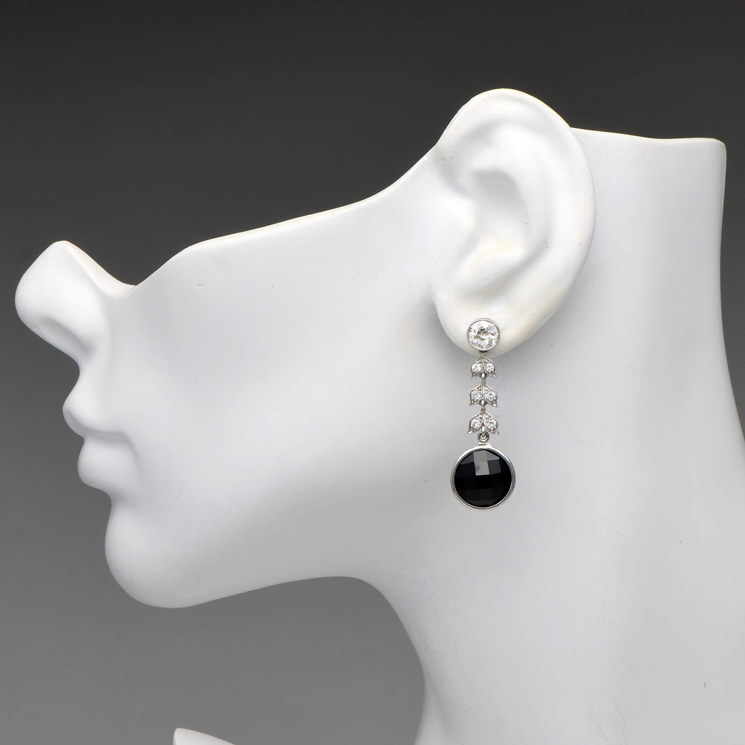 Platinum Spinel(11.51) & Diamond(2.22) Earrings-3
