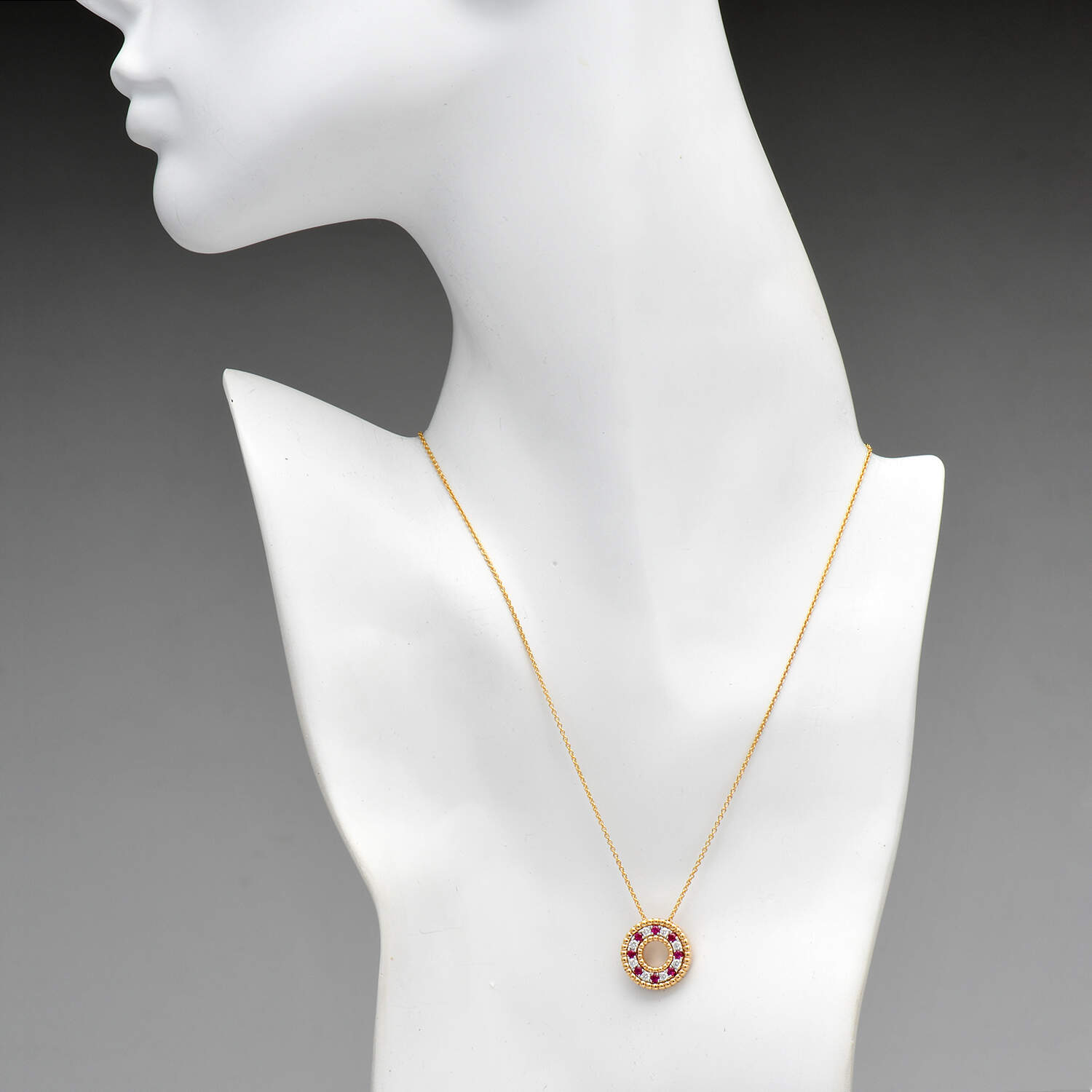 18KY Spark Ruby(0.40) & Diamond(0.28) Circle Necklace-4