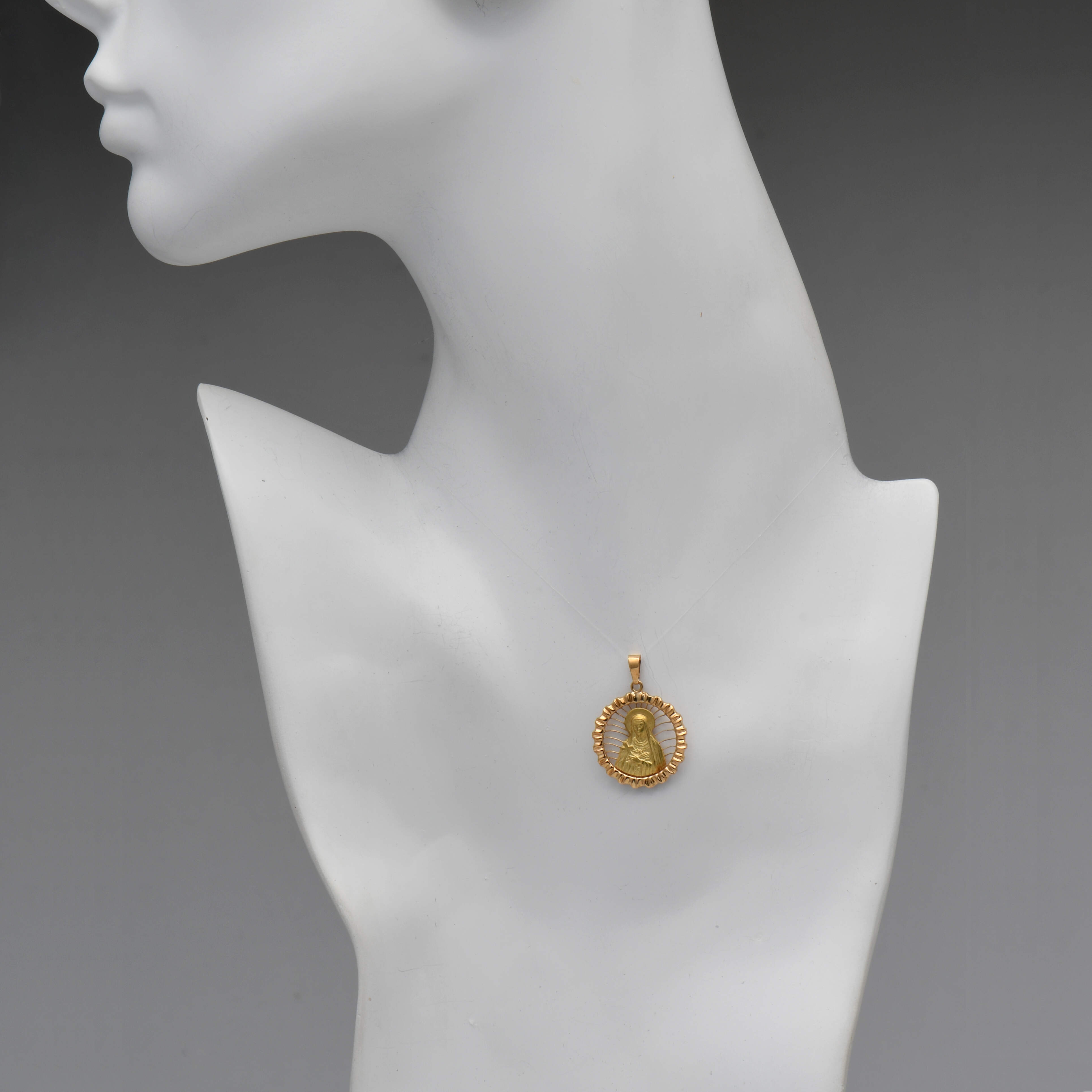 18KY Radiant Embossed St. Teresa Pendant-3